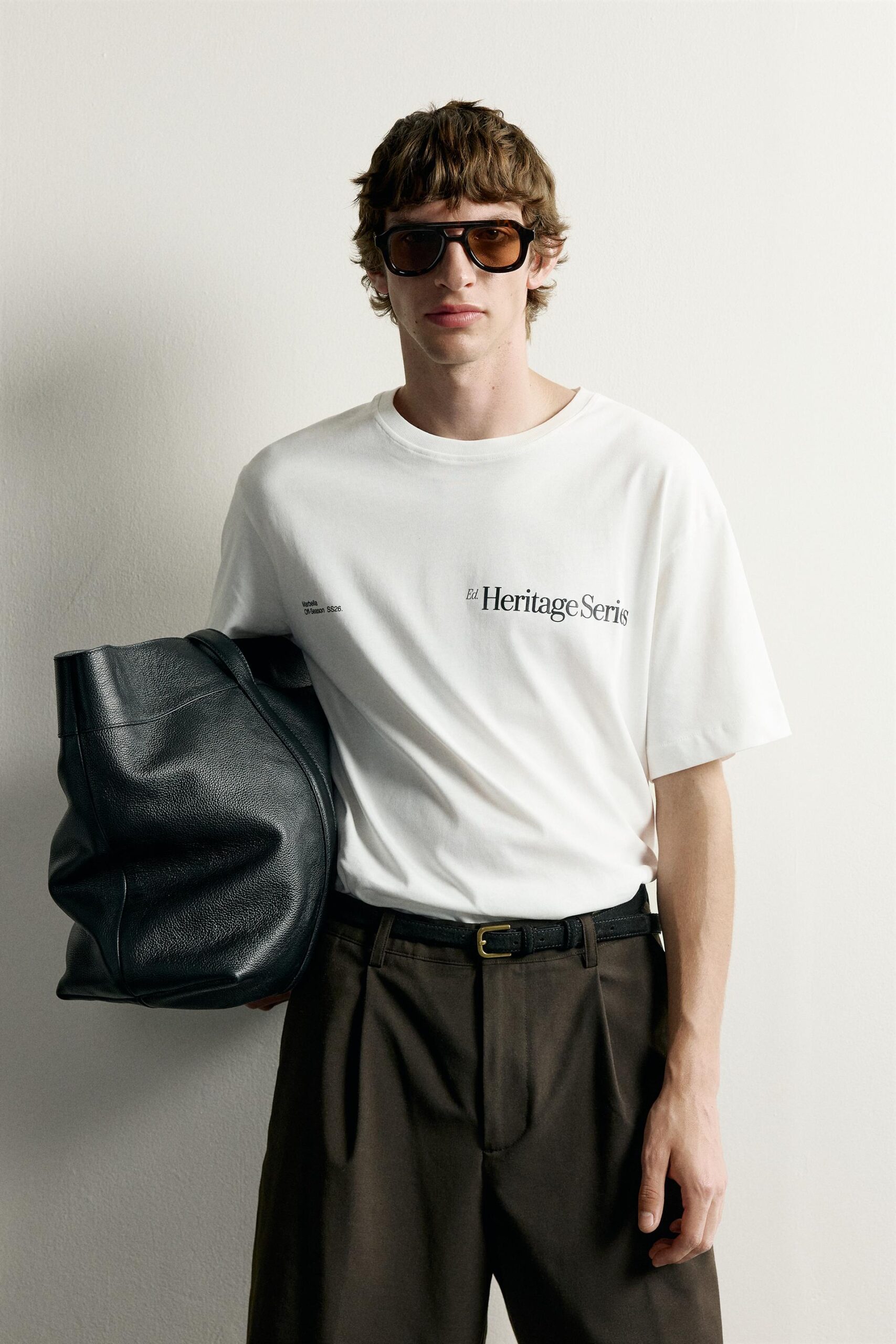CONTRAST PRINT RELAXED FIT T-SHIRT