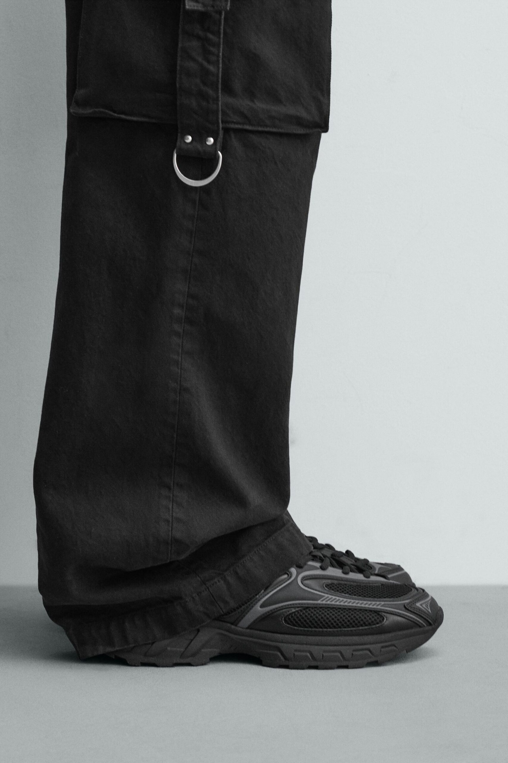 CHUNKY SOLE TRAINERS